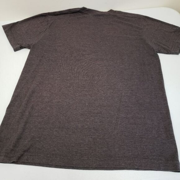 Old Navy Collectabilitees Angry Birds Mens Tshirt Gray Size Medium - Picture 2 of 5